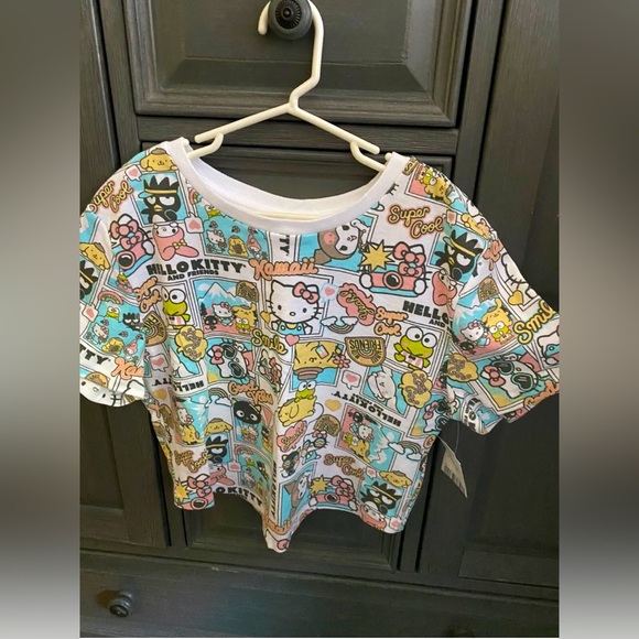 Hello Kitty & Friends Crop Top - Picture 1 of 2